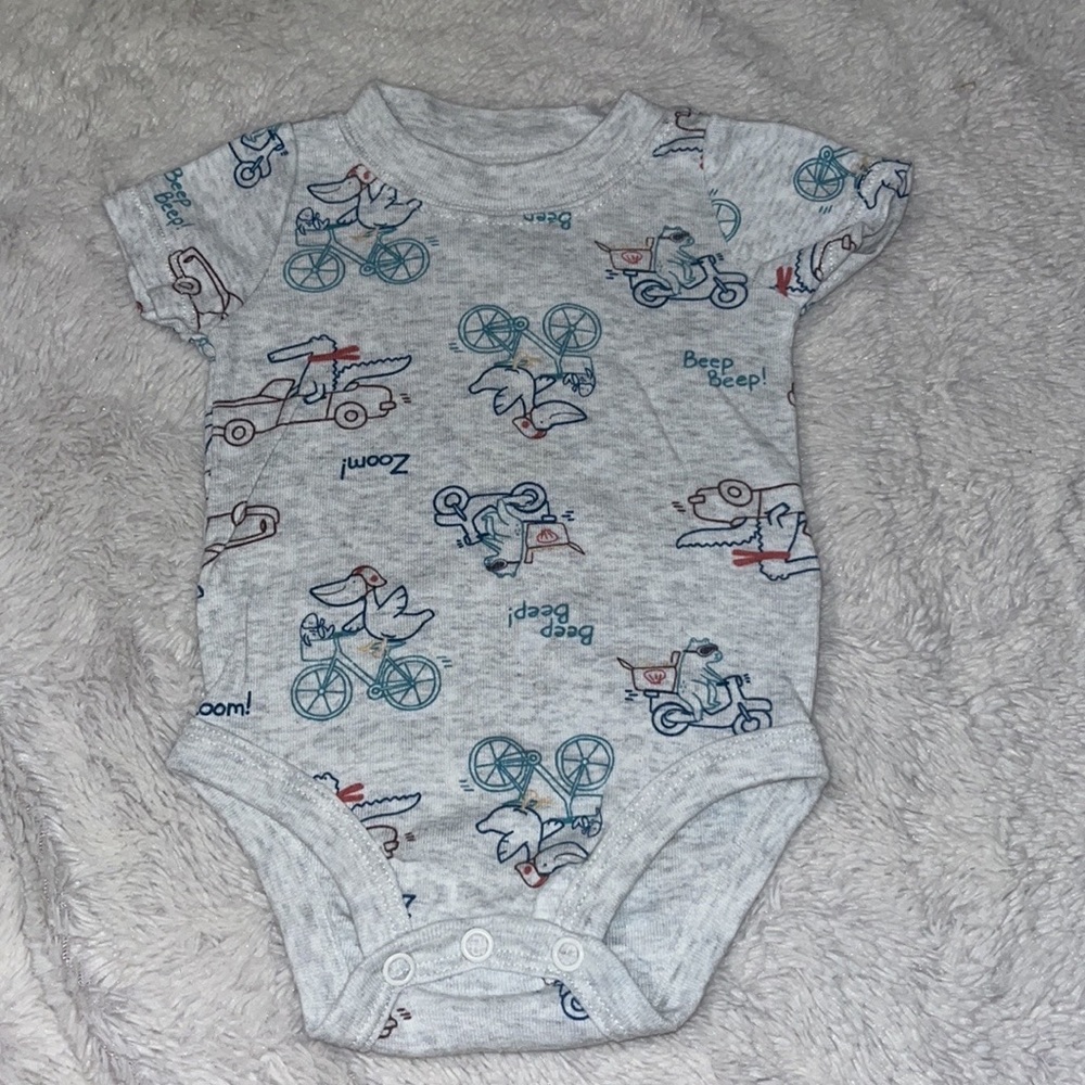 (3 for $10) carters bodysuit